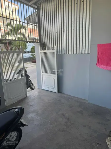 Bán nhà đường ô tô hẻm 24 lương định của, phường tây nha trang