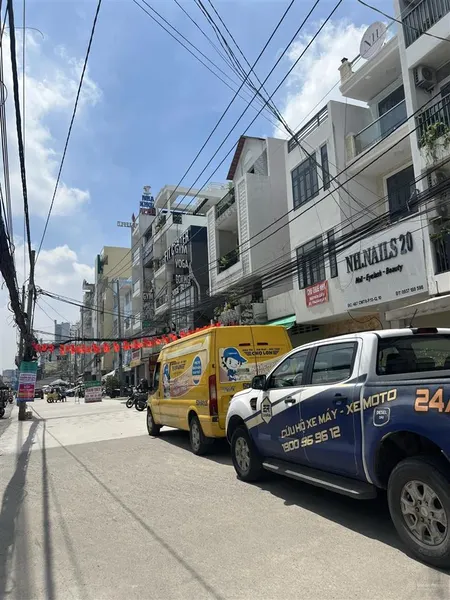 Hxh cách mạng t8,quận 10,gần trường hòa hưng,5 tầng,ngang gần 5m,97m2,tn 490tr/năm,15.x tỷ