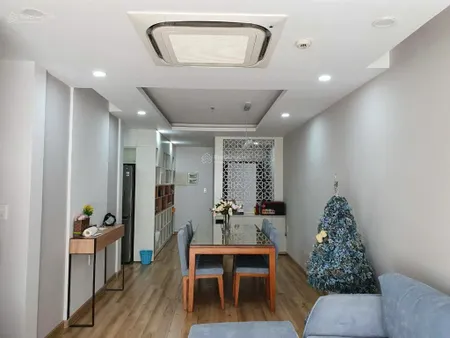 Bán ch scenic valley 1. pmh q7. dt 80m2, 2pn, view hồ bơi. giá 6,650 tỷ tl. . mạnh 0909 297 ***