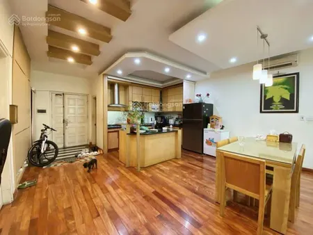 Bán căn 171m2, 3pn 3 wc đẹp nhất khu đô thị trung hoà nhân chính. full nội thất xịn, có slot ô tô.
