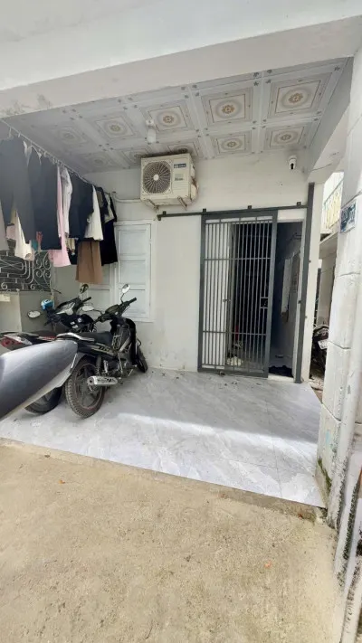 ► Nhà Kiệt Phan Thanh gần ĐH Duy Tân, 80m2, 4 p trọ, thu 12tr, 3.x tỷ
