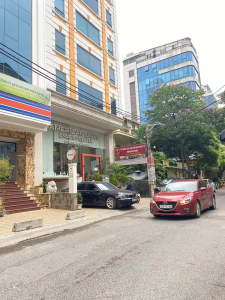 MẢNH ĐẤT ĐẸP ÔTÔ ĐỖ CỬA -Hoàng Quốc Việt 96m/ Mặt tiền 10m 35 Tỷ, Ngõ thông