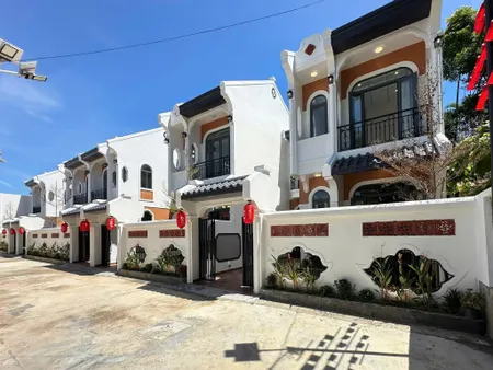 CHÍNH THỨC MỞ BÁN KHU VILLAS PHONG CÁCH INDOCHINE - AN TÂY ĐÔ   🏡🏡🏡
🌏Vị trí: Kiệt 77 Thiên Thai - An Cựu - TP Huế