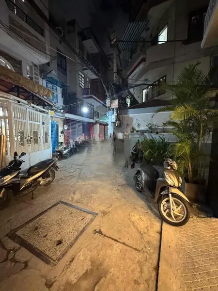 🏢 MẶT BẰNG KINH DOANH PHÚ NHUẬN – HUỲNH VĂN BÁNH, GIÁ 8TR/THÁNG