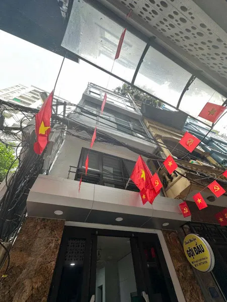 NHÀ ĐẸP PHỐ VŨ TÔNG PHAN –LÔ GÓC- NGÕ THÔNG- KINH DOANH NHỎ– NHỈNH 8 TỶ