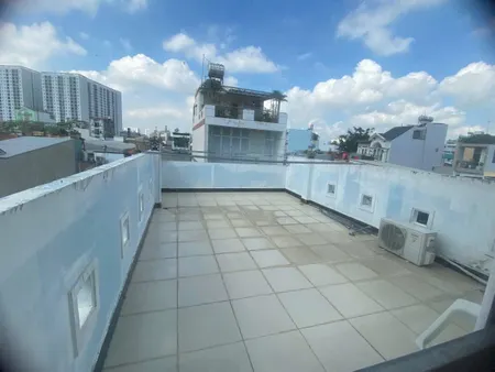 Bán nhà 3 tầng sát  chợ Lạc Quang. Đường trường chinh. Giá siu tốt
