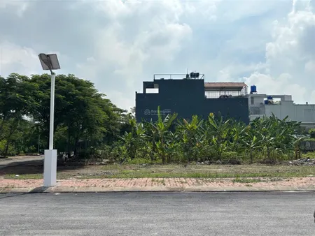Chính chủ gửi bán lô đất 120m2 tại đường 826, long hòa, cần đước, long an, chỉ với 1 tỷ 050 triệu