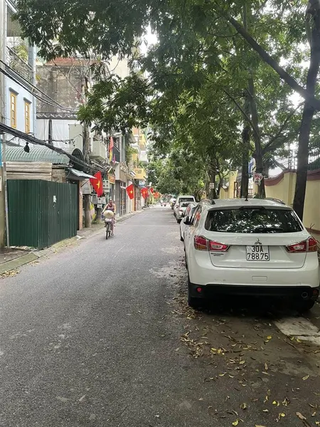Bán đất phố trường chinh, thanh xuân, phân lô ô tô tránh, mặt ngõ thông, kinh doanh. giá 19 tỷ