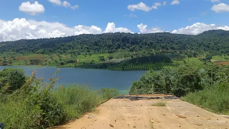 Bán đất view hồ ngọc lộc tân, phường 2, bảo lộc, lâm đồng, giá 800 tr/540m2, ngang 13.5mx40m800tr