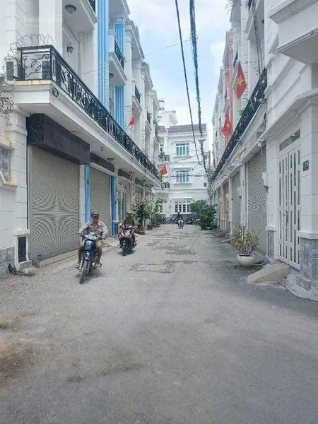Đất khu đồng bộ hẻm 8m chỉ hơn 40tr/m2 thạnh xuân 33, thới an, q12, 4 x 26m