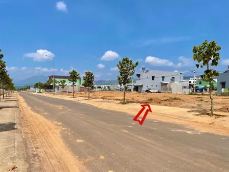 Bán gấp đất 200m2 tại quốc lộ 19c, canh vinh, vân canh, bình định, chỉ với 1 tỷ