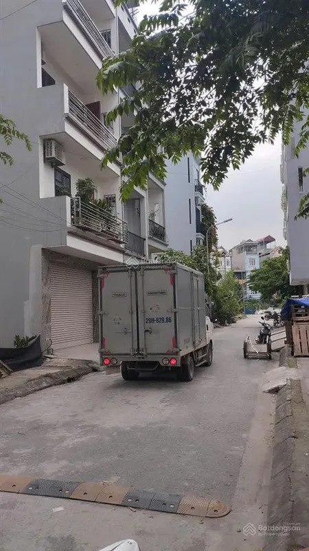 Bán đất trũng trên lai xá ô tô tải tránh nhau sát quốc lộ 32 72.5m2 148tr/m2