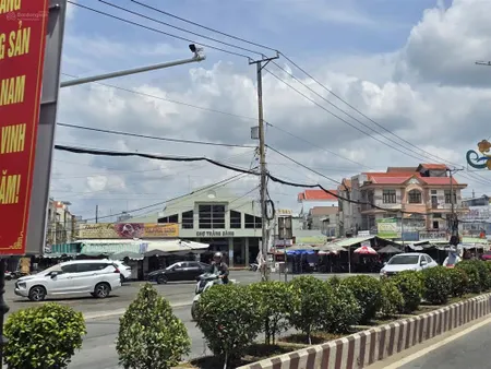 Bán thật 234m2 có 99m2 đất đô thị giá 950 triệu ngay quảng trường trảng bàng