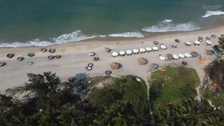Bán mấy lô đất khu làng chài hội an đường 19m, view sông, đường thông biển cực đẹp giá tốt
