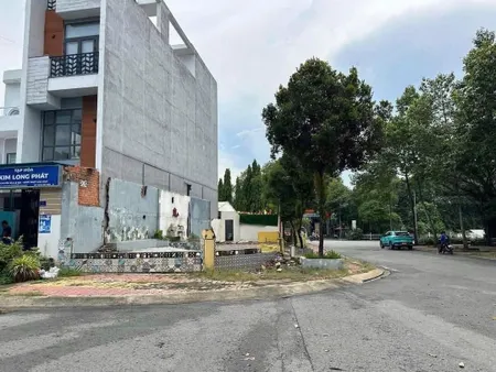 Bán đất 114.3m² ngang 7m giá 8.9 tỷ Phường Thủ Dầu Một 0815422197