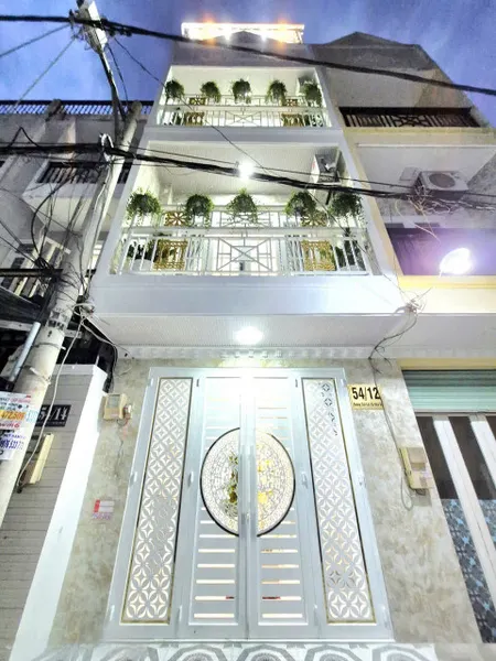 ☎️☎️☎️NHÀ ĐẸP 2 LẦU + SÂN THƯỢNG - HẺM TRƯỚC NHÀ 4M - DƯƠNG CÁT LỢI - NHÀ BÈ