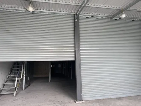 Bán nhà kho 2 thửa đất liền kề có sổ hồng đầy đủ