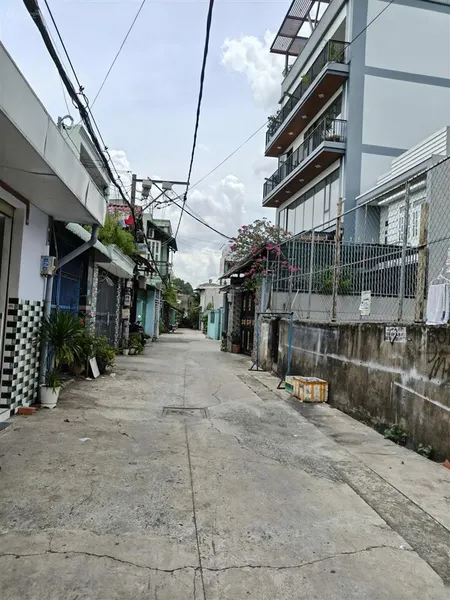 Bán cặp đất 1/ trung mỹ tây 2a, quận 12, 8mx25m hậu 9m, giá 4.250 tỷ/lô