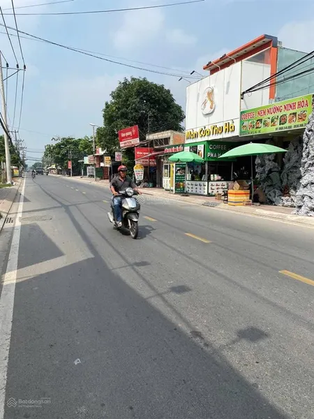 Chính chủ gửi bán rẻ 179m2 đất ở mặt tiền đường đoàn nguyễn tuấn, xã hưng long, bình chánh giá 6 tỷ