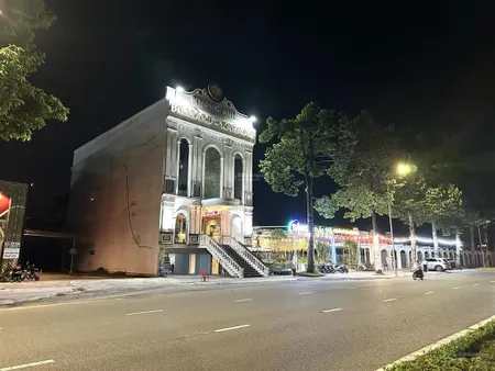 Bán 1 sào đất mặt tiền đường lớn hùng vương tp bà rịa . giá rẻ 18 triệu / m2.