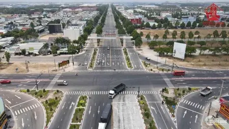 Cơ hội vàng sở hữu lô đất vị trí đắc địa ngay mặt tiền 42m giá f0 từ cdt 1tỷ690 tiền năng cao tktốt