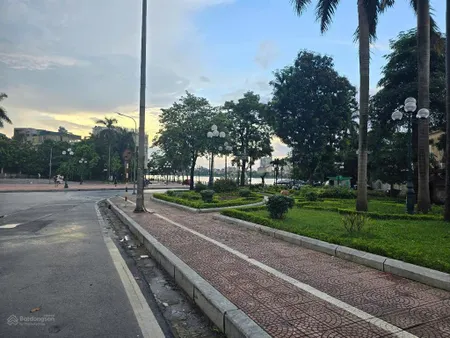 Mảnh đất vàng siêu vip mặt tiền khủng mặt phố lạc long quân 209m2 mt10.5m sát hồ tây 105.5tỷ tây hồ