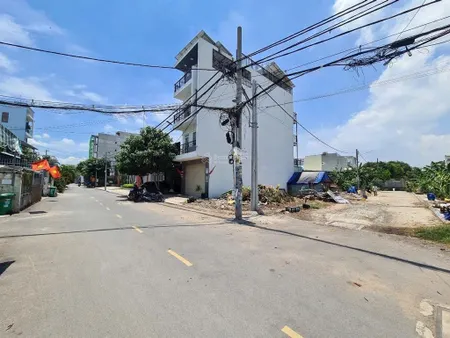 Đất mặt tiền hẻm 301 vườn lài thông ra sông sài gòn, 5 x 16