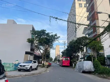 Bán cặp đất mặt tiền đường hồ thấu thông thẳng xuống biển vị trí đẹp