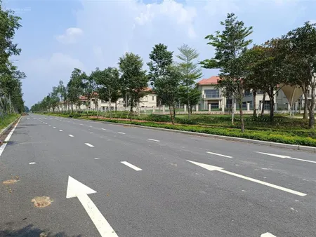 Siêu phẩm 5500m2 đất mt nhựa 47m, đối diện khu bt 5* swanpark. chủ bán chia tài sản giá 55tỷ, shr
