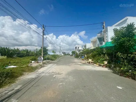Bán đất thổ cư 125m2 mặt tiền đường d4, kdc idico 2, tp. tân an, long an giá tốt chỉ 3.4 tỷ