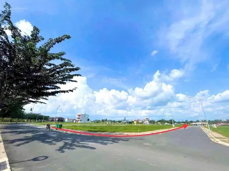 Bán nền gốc 2 mặt tiền đẹp nhất khu nam long 2 (central lake) dt 15x18 giá 13.5 tỷ
