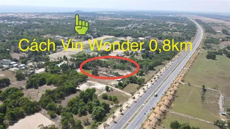 Lô đất 3 mặt tiền trên đường võ chí công,chỉ cách vinwonder nam hội an có 700m