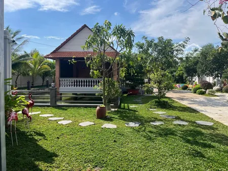Bán Nhà Vườn Siêu đẹp Mát Mẻ đầy đủ Tiện Nghi, Ao Cá Vườn Cây ăn Trái, Gần Chợ Bình Chánh Hcm