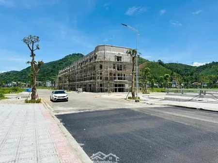 Cần Bán Lô đất 2 Mặt Tiền Tại Thành Phố Hoà Bình 102m2 Giá 2.2 Tỷ