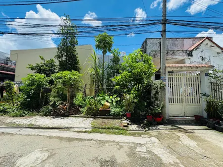 110. BÁN NỀN 45M2 THỔ CƯ 100% ĐƯỜNG THÔNG RA KDC 923 - GIÁ 1,2 TỶ