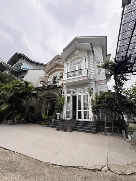 Biệt Thự Mua 1 Tặng 5 Mặt Tiền Lê Văn Chí Thủ đức Giá Chỉ 200 Tỷ (thương Lượng)