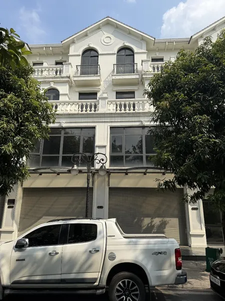 Bán Liền Kề, Nhà Phố Kim Cương đại Lộ 52m- Bán Gấp 18,5 Tỷ Bao Phí- Vinhomes Ocean Park 1