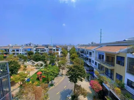 Chính Chủ Bán Liền Kề 82,5m2 ở Foresa Xuân Phương Tasco Giá 20tỷ Vị Trí đẹp