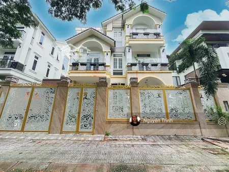Ngộp Bank, Nhà 3 Tầng 1 Hầm Kdc Gia Hòa-phước Long B-quận 9-đối Diện Công Viên Mát Mẻ