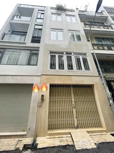 Ngay Thiên Phước Bắc Hải 54m2 Ngang 4.2x12mhẻm 5m Nhựa -2 ô Tô Ngủ Trong Nhà 5 Tầng 5pn 6wc Riêng