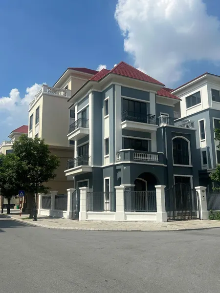 Bán Căn đơn Lập Vị Trí Siêu Vip Khu San Hô Vin 2 Diện Tích 216m2 Giá Chỉ 38,8 Tỷ Lh: