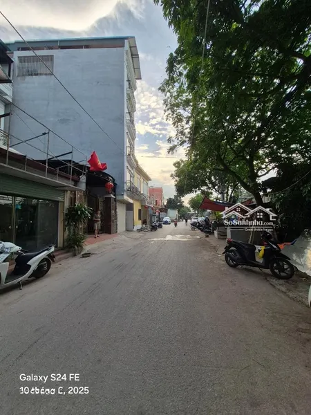 Bán đất Tặng Nhà Tại Tứ Hiệp, 5 Tỷ, 35m2, Mt 4 M , ô Tô đỗ Cổng .