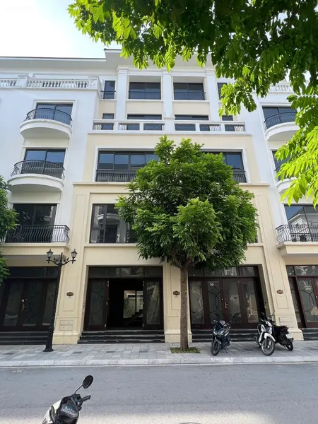 Bán Căn Liền Kề 56m2 San Hô Gần Hồ Tạo Sóng Vin 2 Giá Chỉ 8,7 Tỷ Lh: