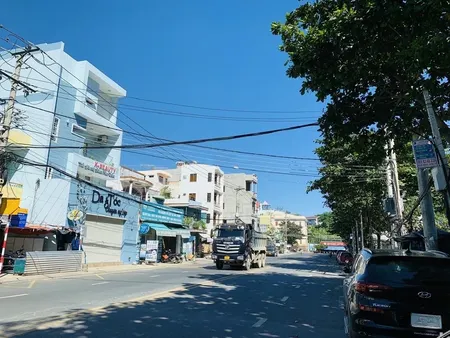 Nhà đất Mặt Tiền đường Trần Phú - Vĩnh Nguyên Chỉ Có 15.5 Tỷ, đối Diện Cảng Cầu đá