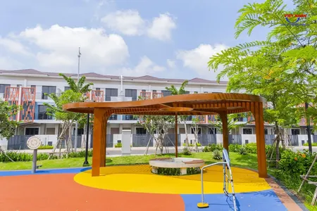Bán Căn Liên Kế 3 Tầng View Công Viên đã Có Sổ 3,3 Tỷ Sun Casa Central