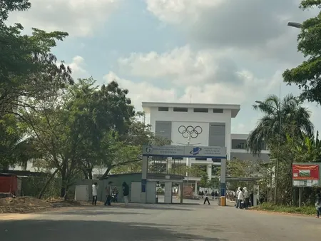 Nền đẹp Kdc Nhơn đức Nhà Bè,dt:5x20 View Công Viên,giá 5,1 Ty,lh Mr Huy