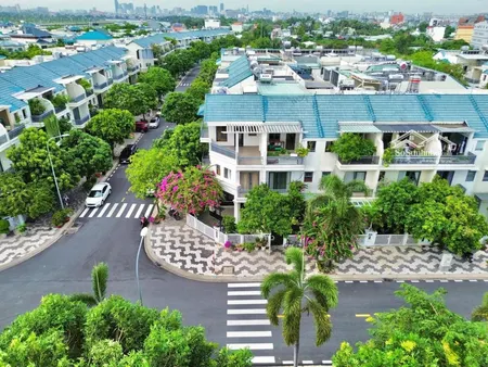 Tôi Cần Bán Căn Góc Nhà Phố Senturia Vườn Lài Chỉ 17.5 Tỷ