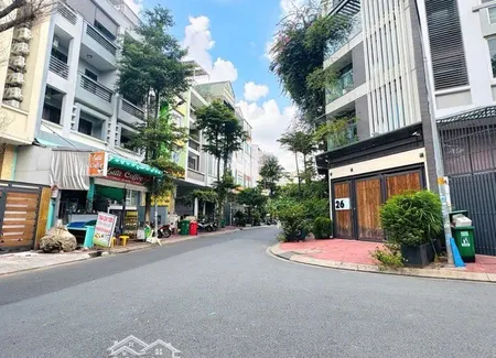 Nguyễn Thị Thập Q7 - 6 Tầng - Vị Trí đắc địa - Tân Phong - 101m2 - Hoàn Công đủ, Dòng Tiền 50tr/th