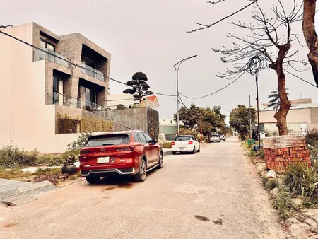 đất Sổ đỏ Duy Nhất Tại Anh Dũng. Biệt Thự 185m , Ngang 9,25m. Có Bìa , Dân Cư đông đúc