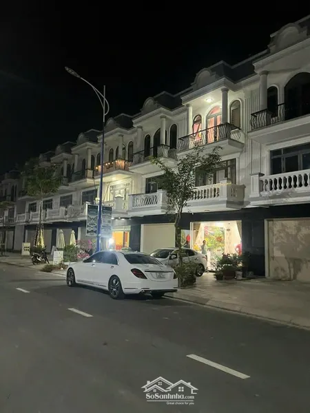 Thăng Long 3 Tầng, Bàn Giao Thô, Giá 3,1 Tỷ , điện Tích 100m2